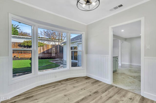 Building Photo - 827 Parkman Dr