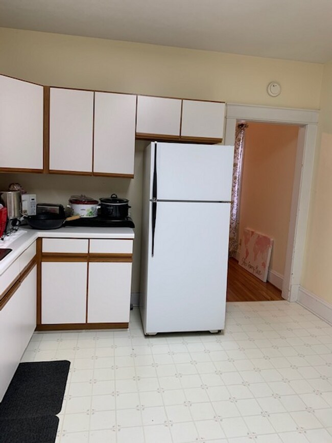 Foto del edificio - 215 N Lewis St