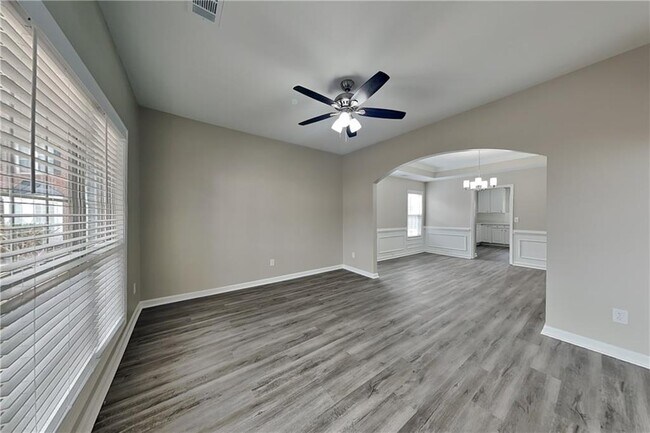 Foto del edificio - 401 Martin Field Ct