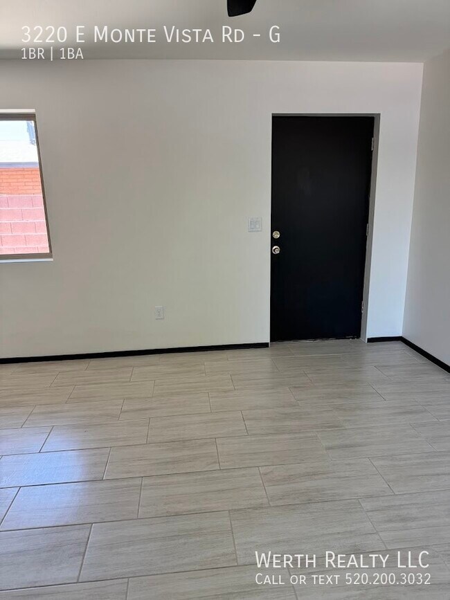 Foto del edificio - 3220 E Monte Vista Dr