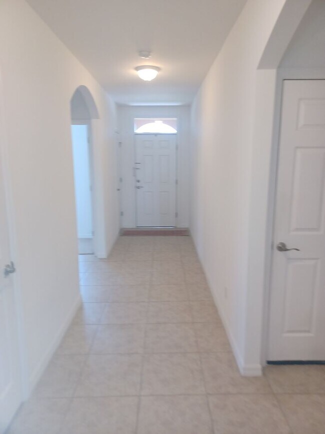 Foto del edificio - 2301 SW 38th Terrace