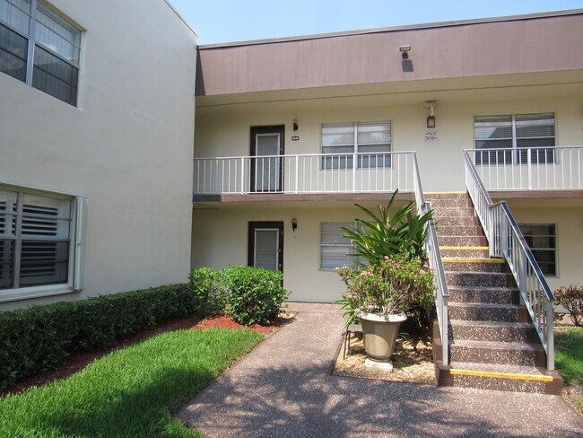 Building Photo - 737 Normandy Trail