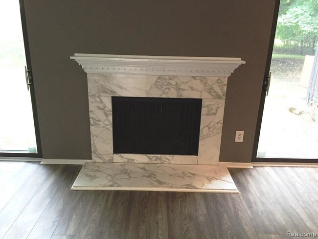 Building Photo - 5166 Rock Run