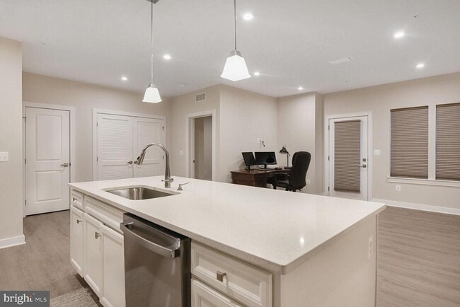 Building Photo - 21460 Mount Sterling Ter