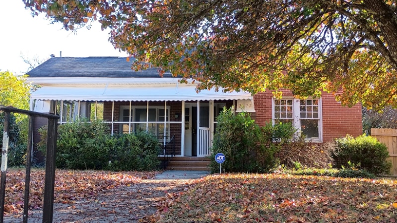 Primary Photo - 2672 Cherry Ave