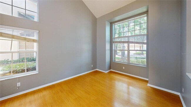 Foto del edificio - 17833 Green Willow Dr