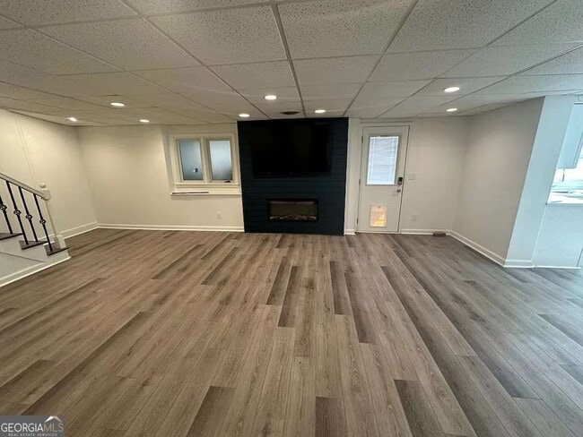 Building Photo - 260 Glen Meadow Ct