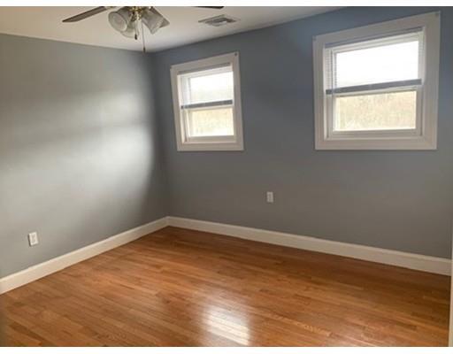 Building Photo - 481 Wrentham Rd