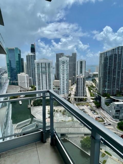 Foto del edificio - 92 SW 3rd St