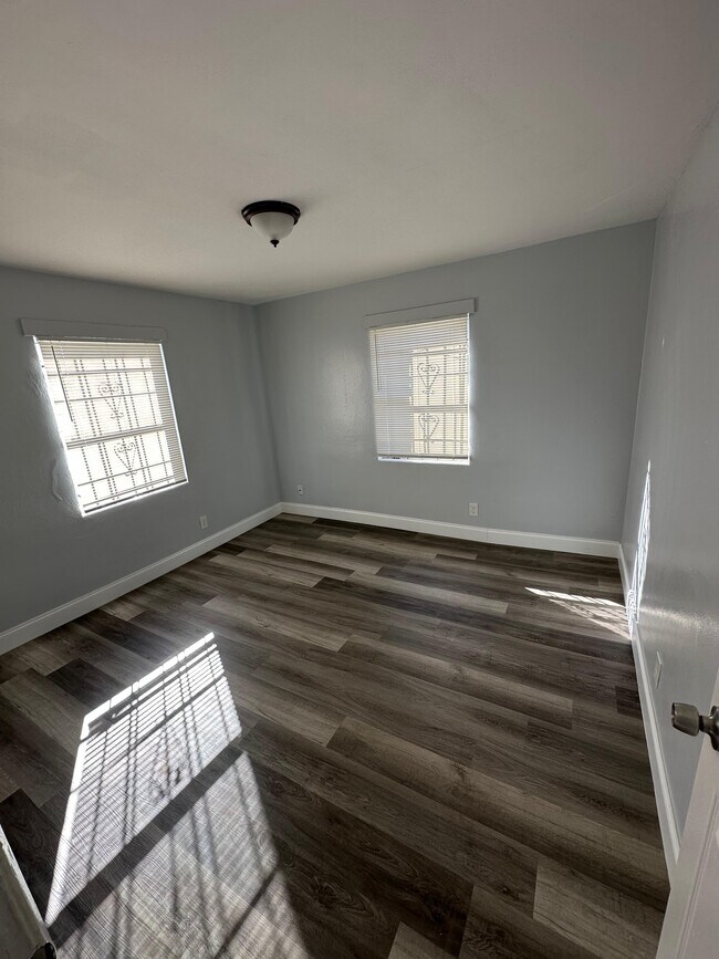 Foto del edificio - 3805 Fairfax St