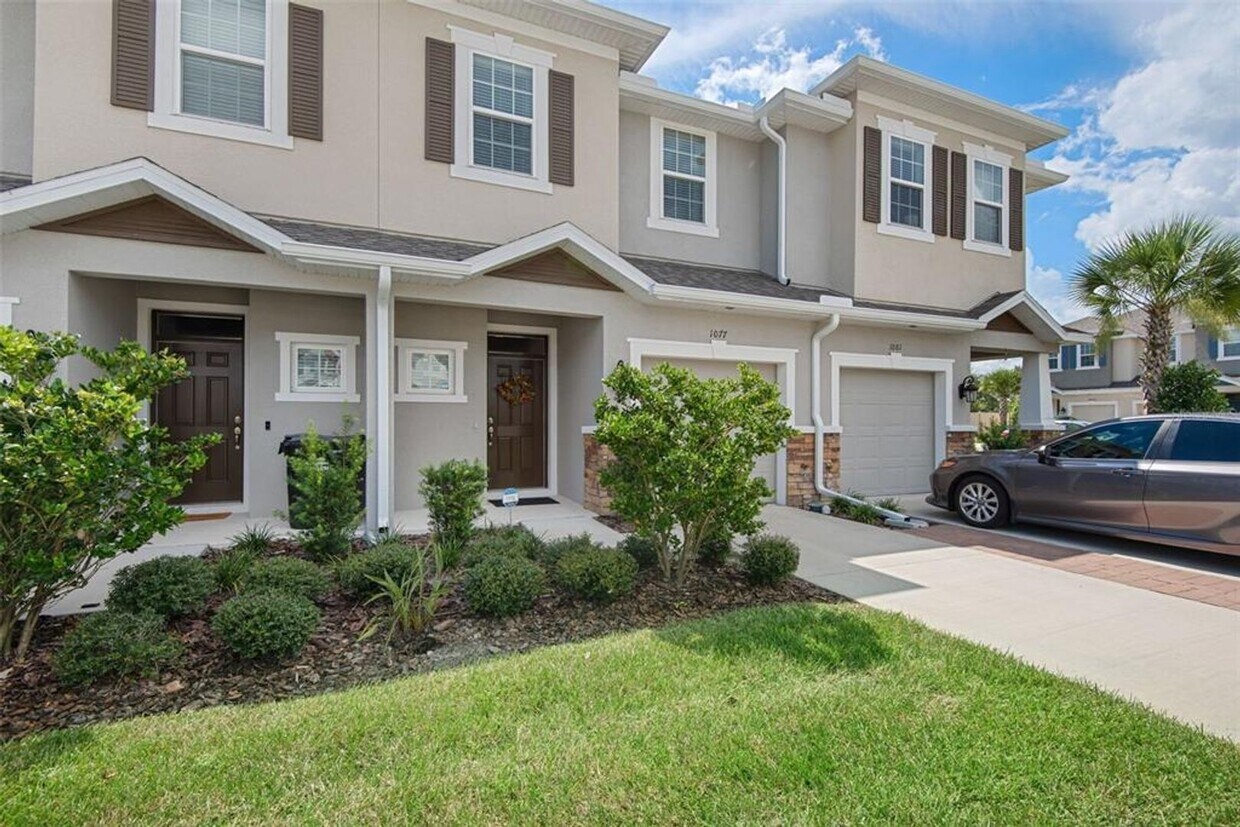 Primary Photo - 1077 Amber Leaf Trail, Wesley Chapel, FL 3...