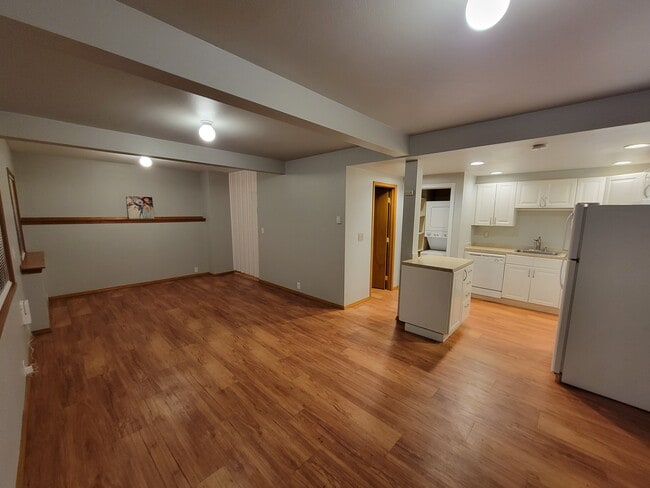 Foto del edificio - 9330 15th St SE