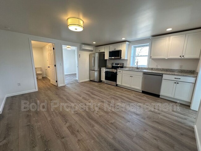 Foto del edificio - 461 Godfrey St