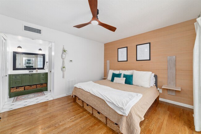 Foto del edificio - 3400 Timmons Ln