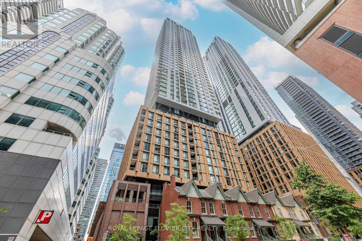 Photo principale - 8 Widmer St