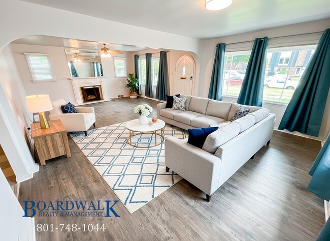 Foto del edificio - 1748 S Main St