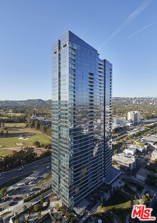 Foto del edificio - 10000 Santa Monica Blvd