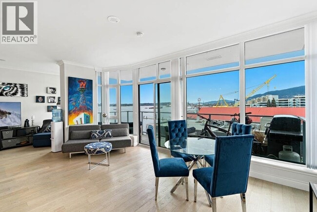 Building Photo - 175 Victory Ship Way