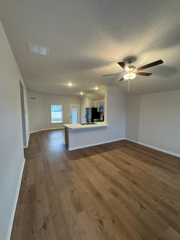 Building Photo - 893 N Buckeye St