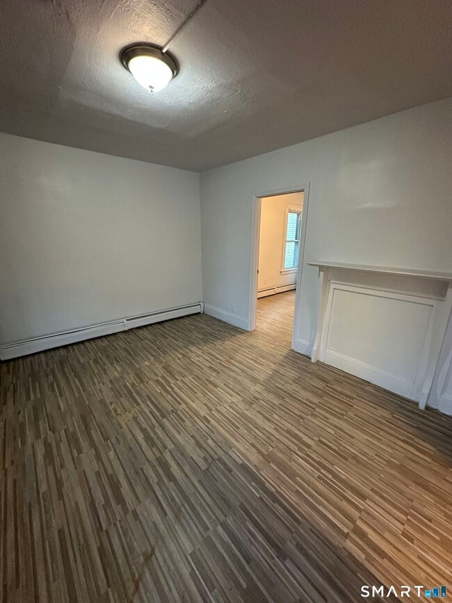 Foto del edificio - 1036 Maplewood Ave