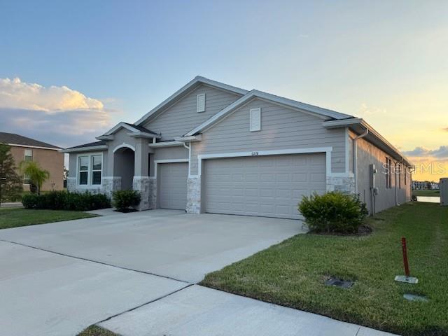Building Photo - 6218 Wandering Willow Dr