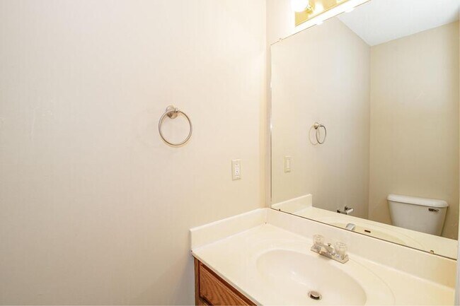 Foto del edificio - 117 Hickory Trace Rd