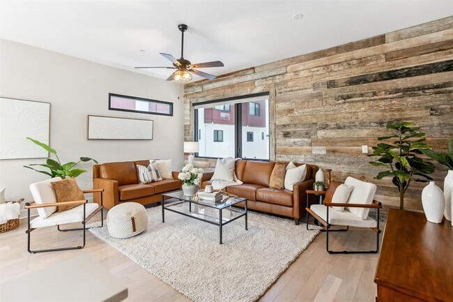 Foto del edificio - 810 2nd Ave N