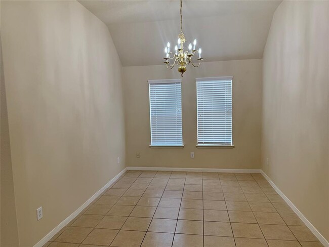 Building Photo - 4815 Vintage Grove Ct