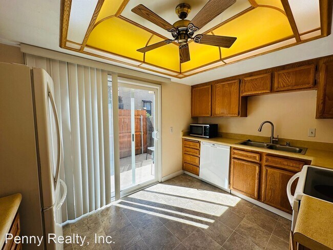 Building Photo - 2 br, 1.5 bath House - 1585 Stone Edge Cir