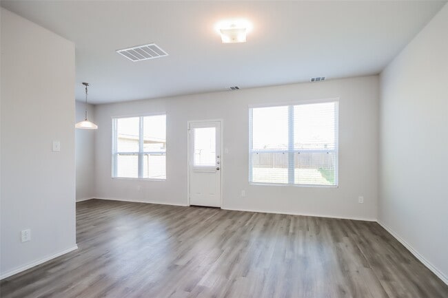 Building Photo - 22407 Porter Mountain Trl