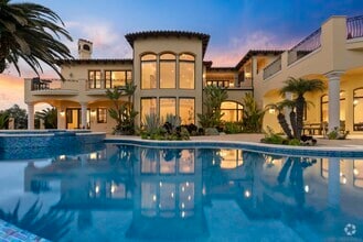 Building Photo - 18233 Via Ambiente