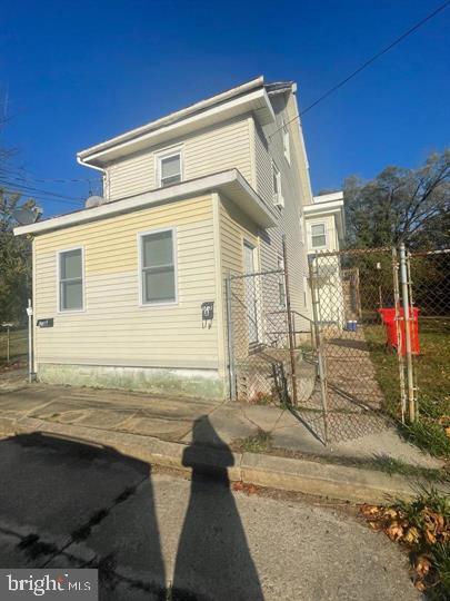 Primary Photo - 173 S Pine St