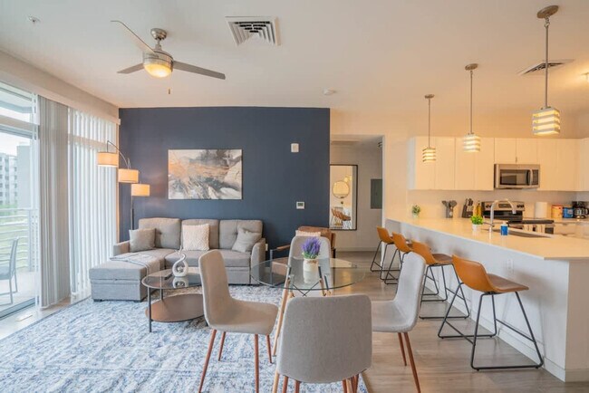 Foto del edificio - 295 E Roosevelt St