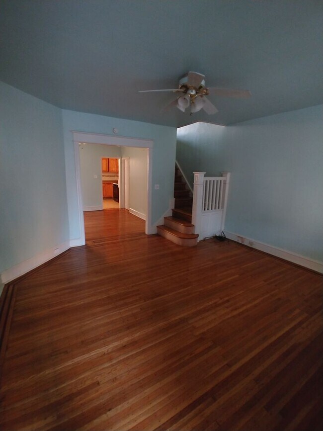 Foto del edificio - Modern & Comfortable Lawncrest home-North ...