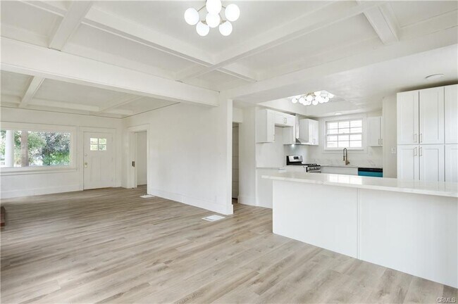 Foto del edificio - 4415 12th St