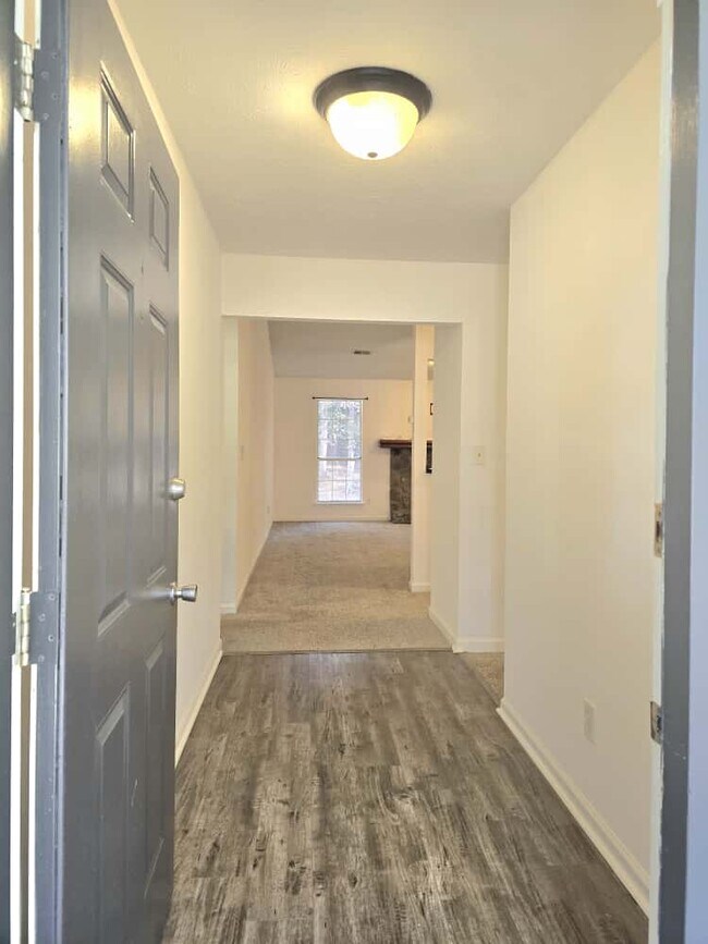 Foto del edificio - 506 Ridgedale Way