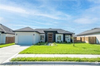 Building Photo - 2412 San Pascual St