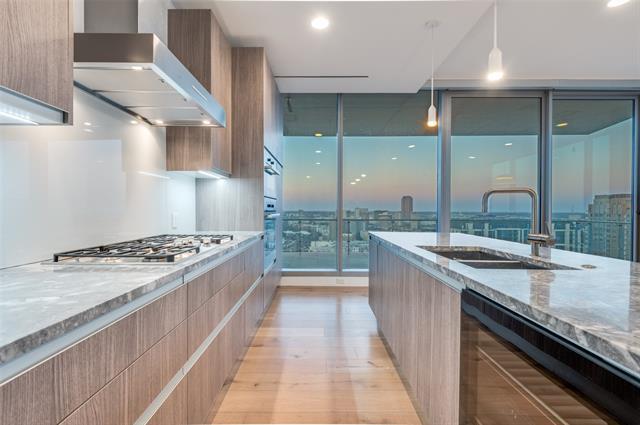 Foto del edificio - 3130 N Harwood St