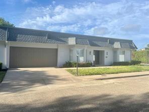 Foto del edificio - 4304 Forest Bend Rd