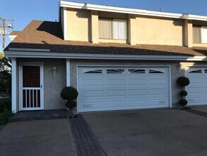 Building Photo - 412 Clay Ave