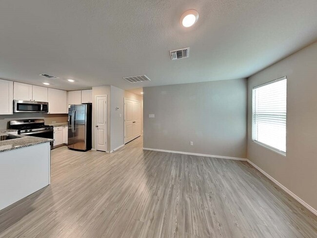 Building Photo - 5618 Basilica Pl