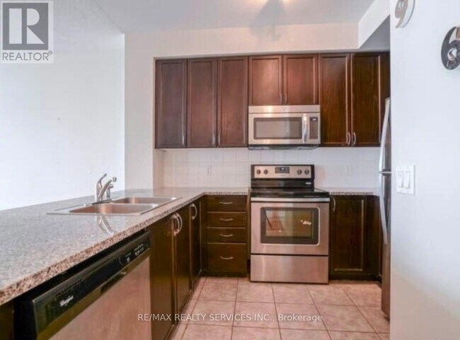 Building Photo - 339 Rathburn Rd W