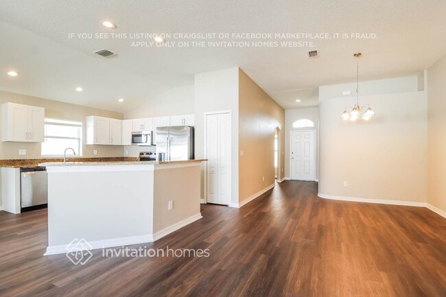Building Photo - 1021 Torreya Way