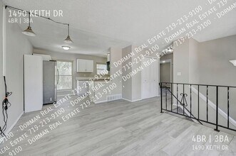 Building Photo - 1490 Keith Dr