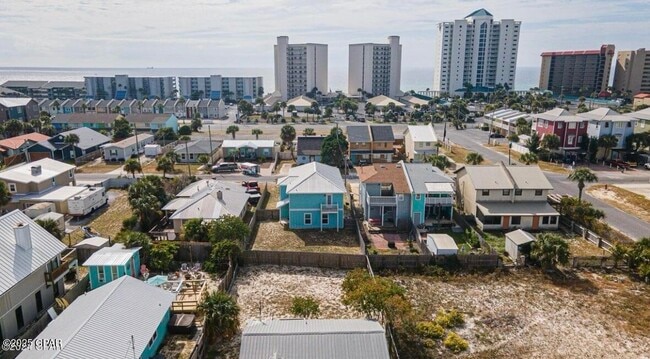 Foto del edificio - 6320 Beach Dr