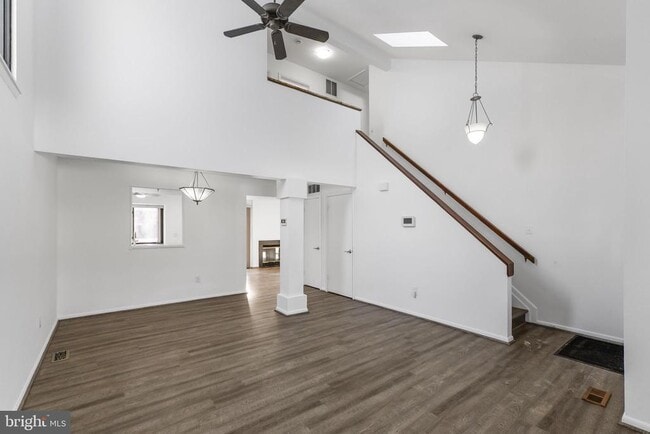 Building Photo - 6476 Sewells Orchard Dr