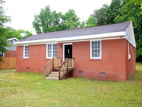 Building Photo - 1502 Woodmere Dr