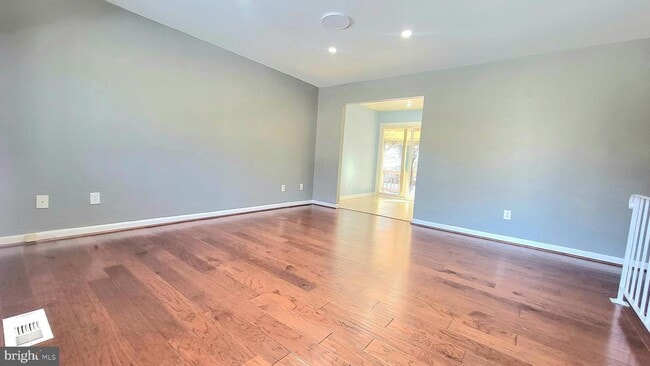 Foto del edificio - 14707 Brook Dr