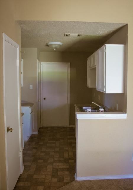 Building Photo - 3330 Overcross Dr