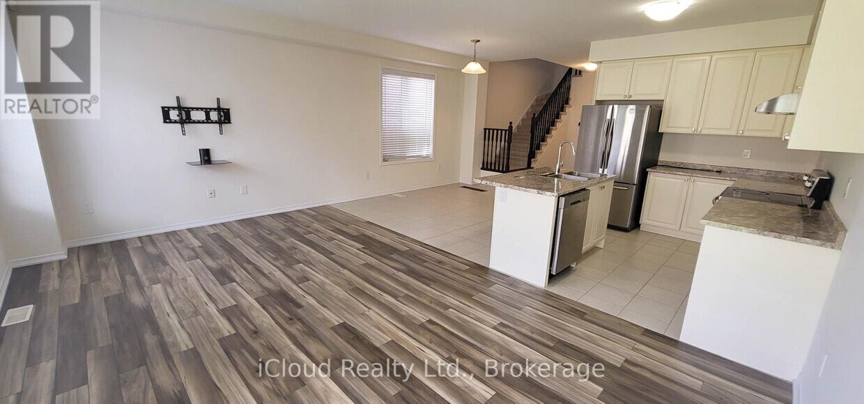 Photo du bâtiment - 27 Sumac Dr